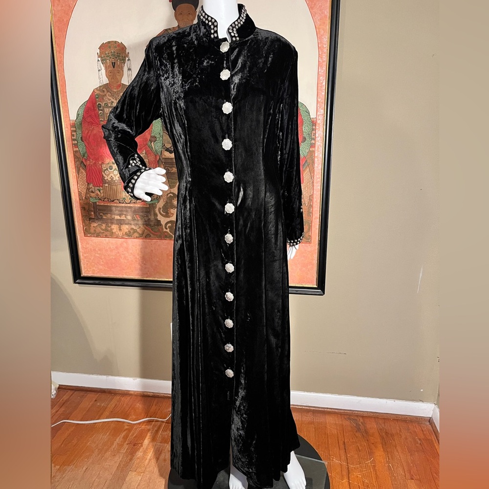 Double D ranch black velvet coat dress duster